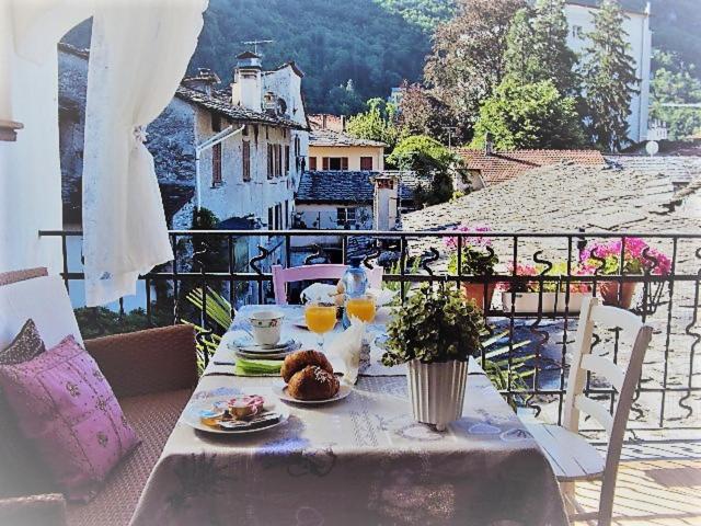 Bed and Breakfast Bb Chiavenna Centro Storico Zewnętrze zdjęcie